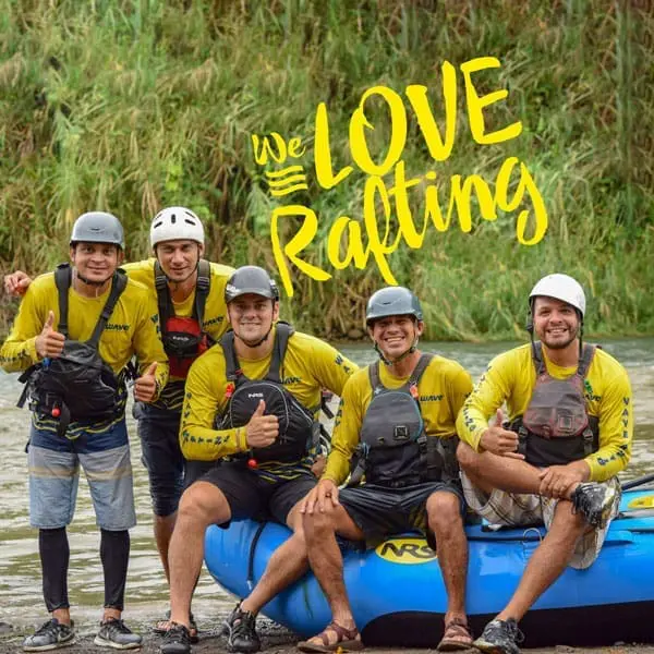 Rafting con el proveedor favorito de Costa Rica, WAVE