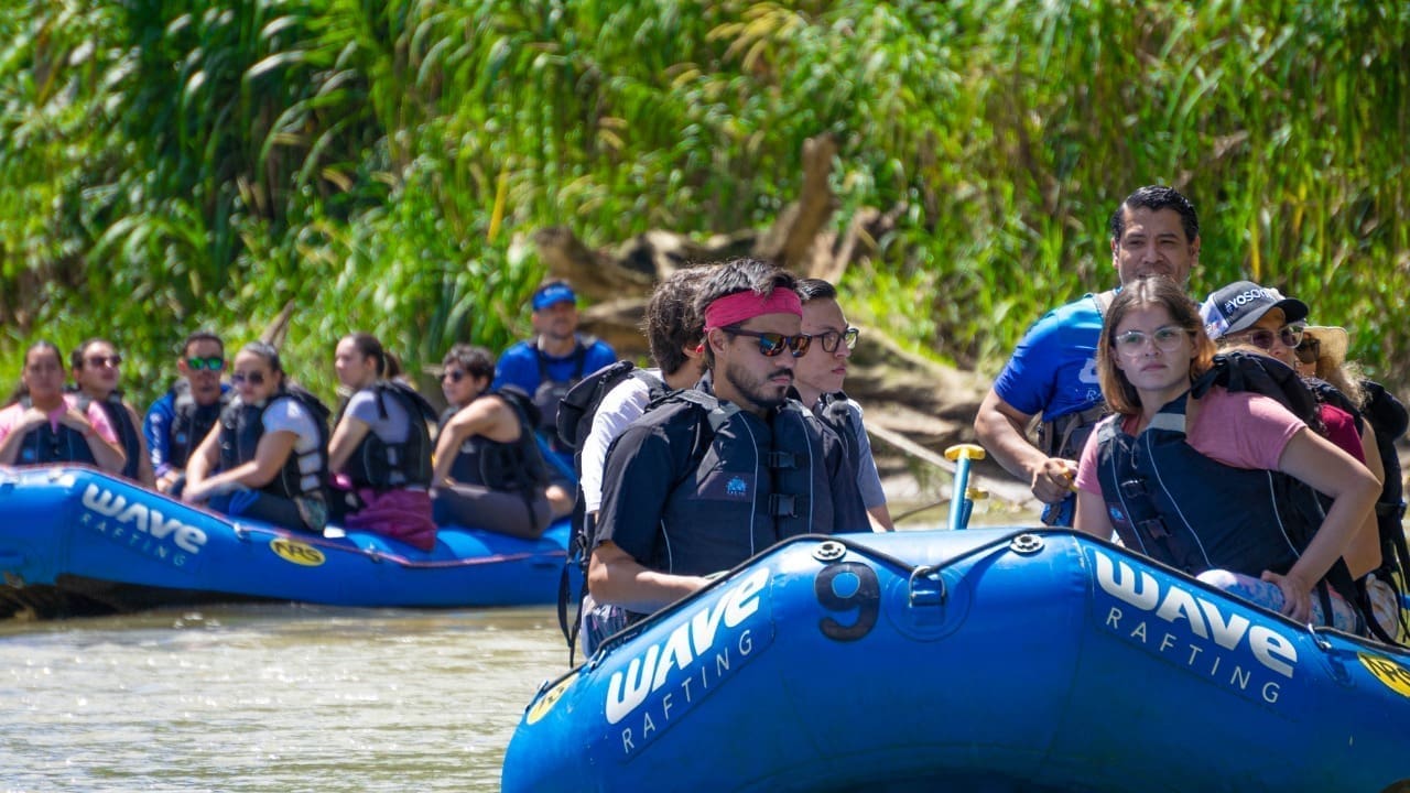 Nature Safari Float