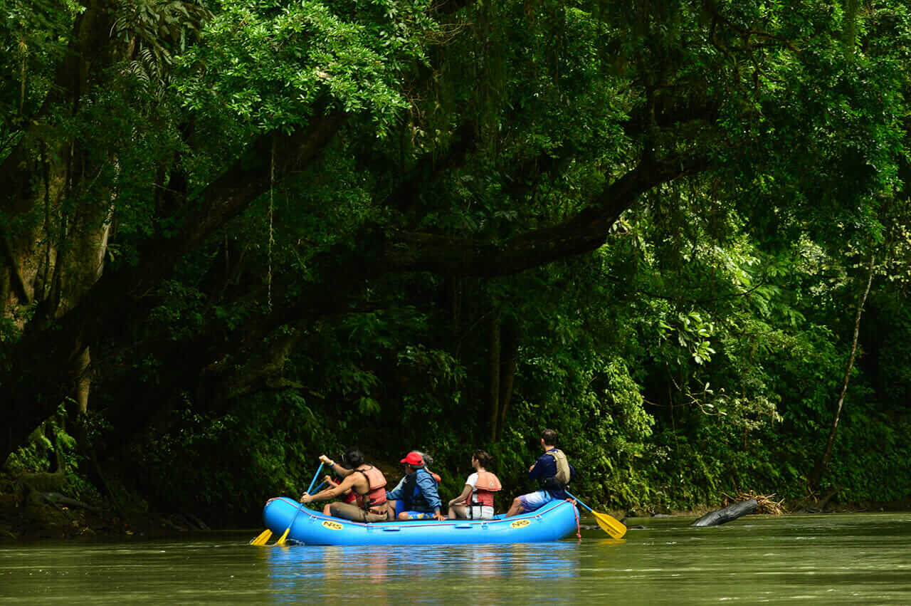 Floating at Penas Blancas - WAVE Expeditions