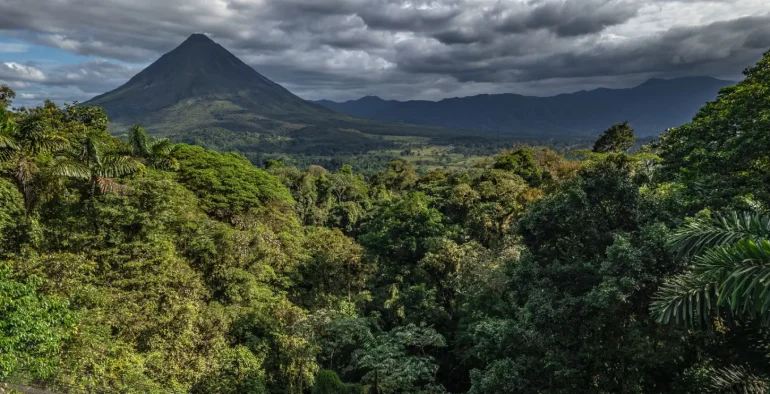 Understanding La Fortuna Costa Rica Weather